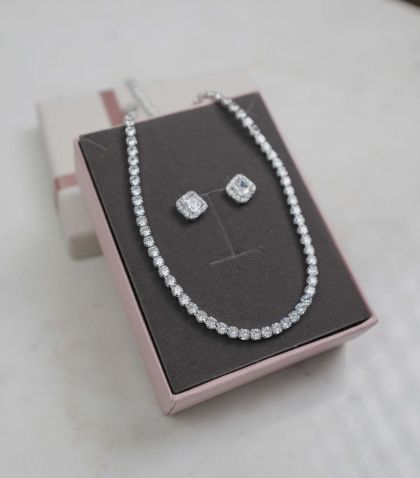 Set colier + cercei + cutie