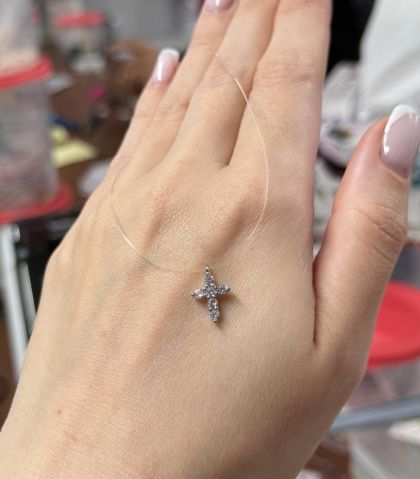 Colier Fir Transparent Cruce 