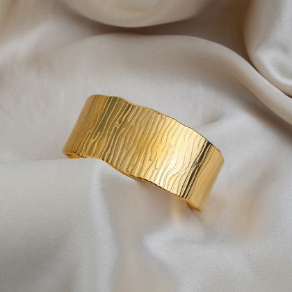 Bratara bangle