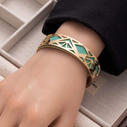 Bratara bangle