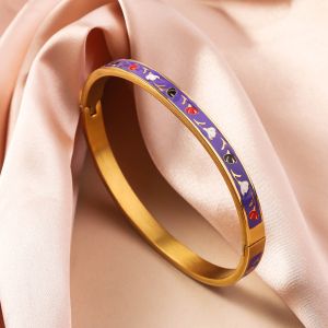 Bratara bangle