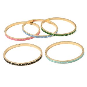 Bratara bangle