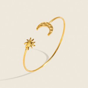 Bratara bangle