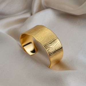Bratara bangle
